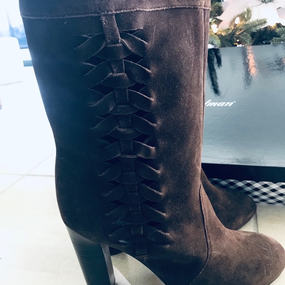 Boots - Picture 3 of 8